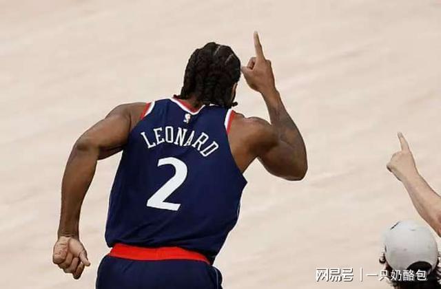 金血战背后藏着什么剧本裁判哨声偏哨？快船掘(图1)
