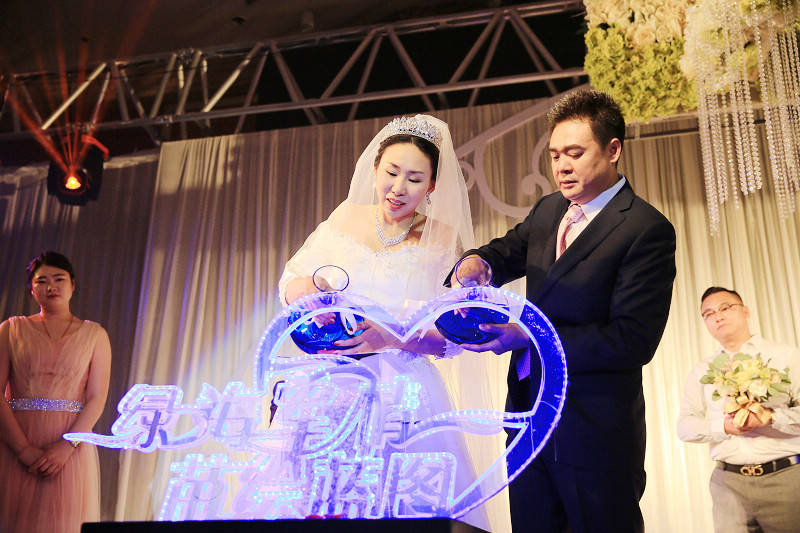 复出成主帅穿搭随性老公是军官“篮球女神”苗立杰退役嫁人又(图11)